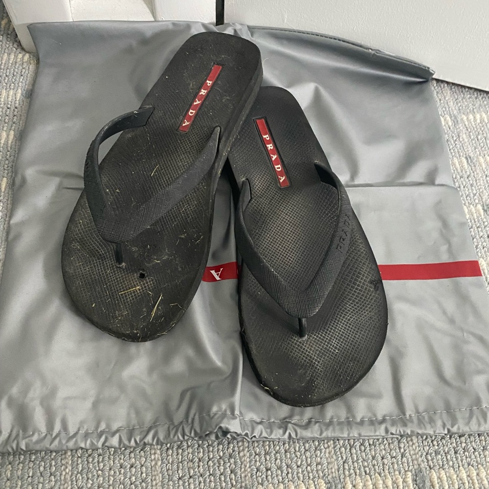 Prada Men Flip Flops black